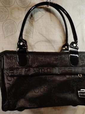 Caboodles Black Jacquard Travel Bag with Glossy Handles